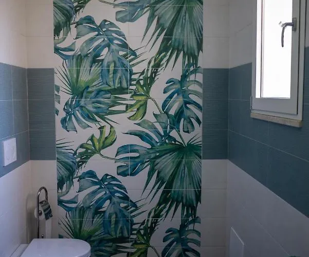 Oda ve Kahvaltı The Sun 'tis